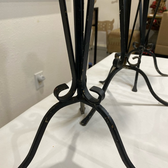 Elegant Black Iron Candle Holders Set - Picture 7 of 8